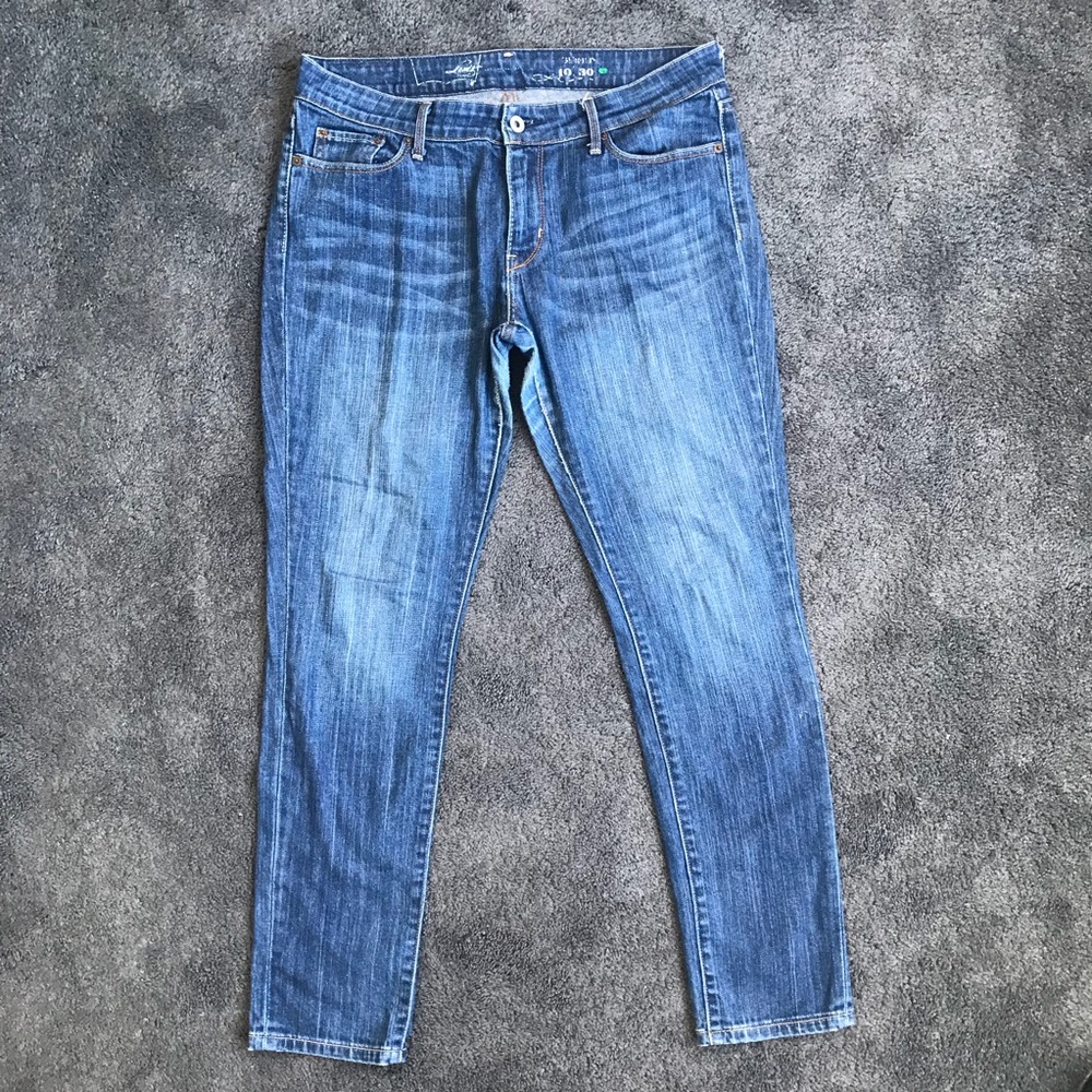 Levis Women Straight Jeans Size 10